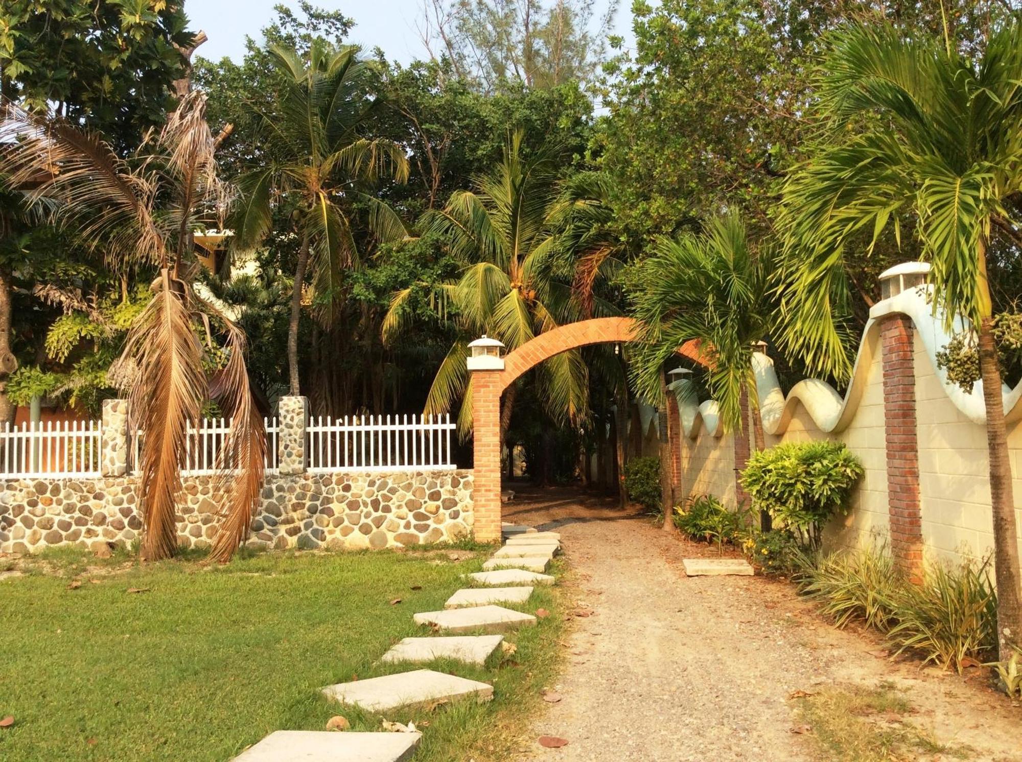 Sea Eye Hotel - Tropical Building 乌蒂拉 外观 照片